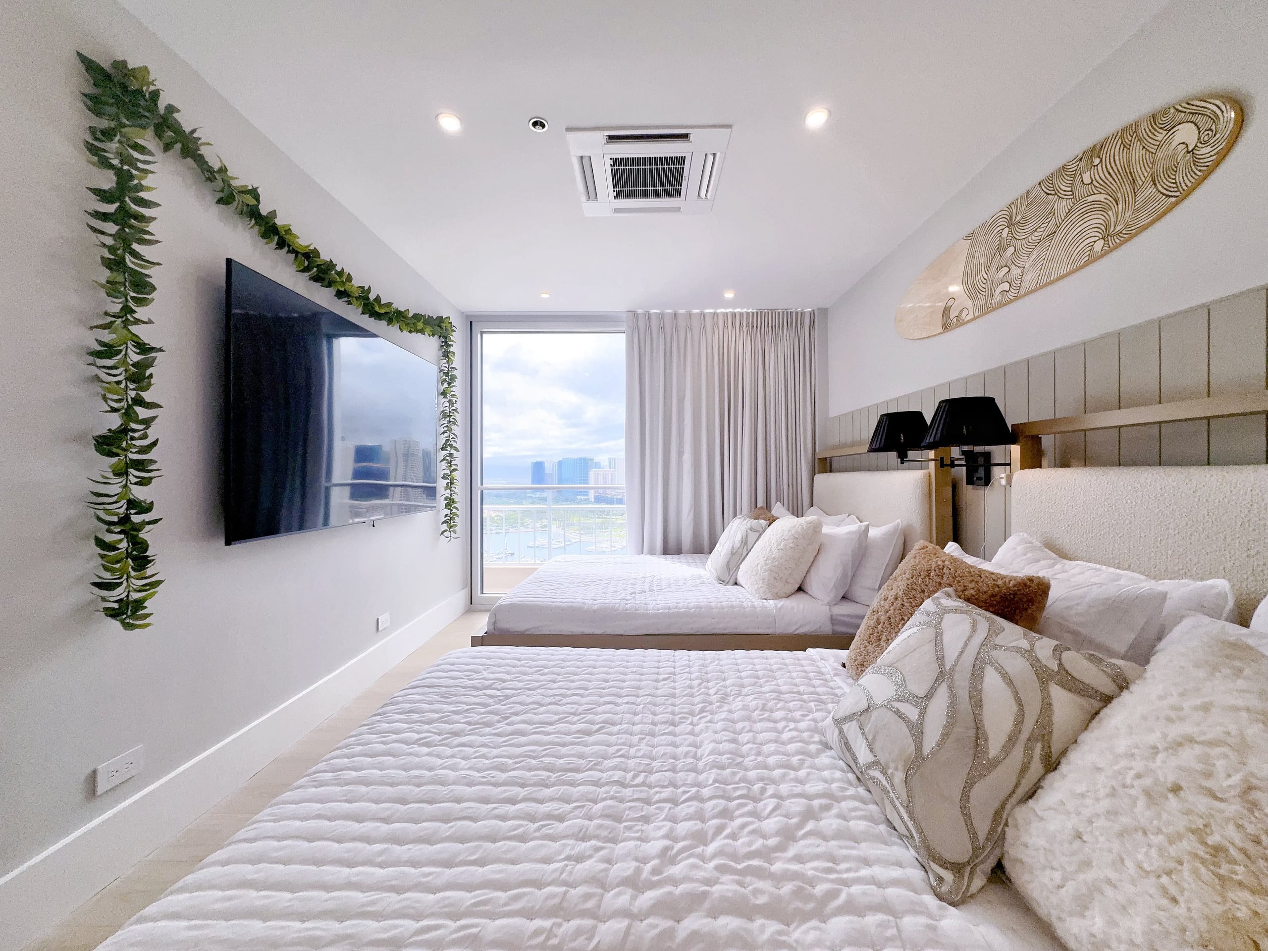 Ilikai Penthouse-Luxury Oceanview 2BR/2BTH/Parking - Image 46