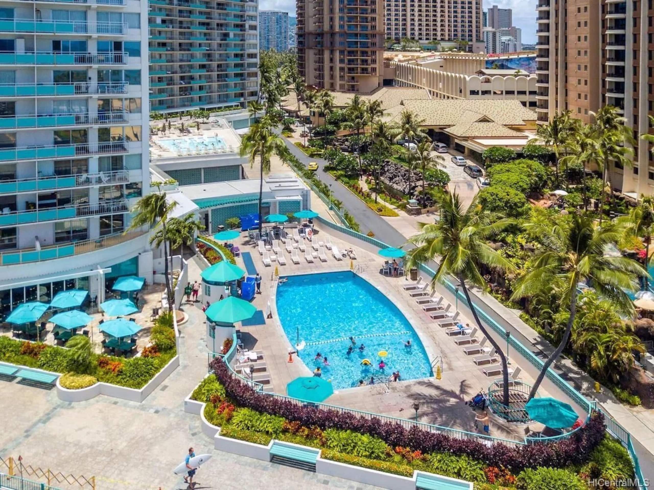 Ilikai Penthouse-Luxury Oceanview 2BR/2BTH/Parking - Image 83