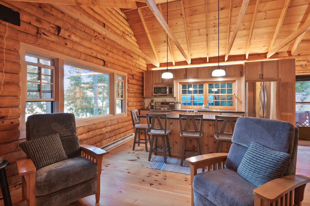 Top Airbnb: The Cabin @ The Birches in Burlington / South Burlington