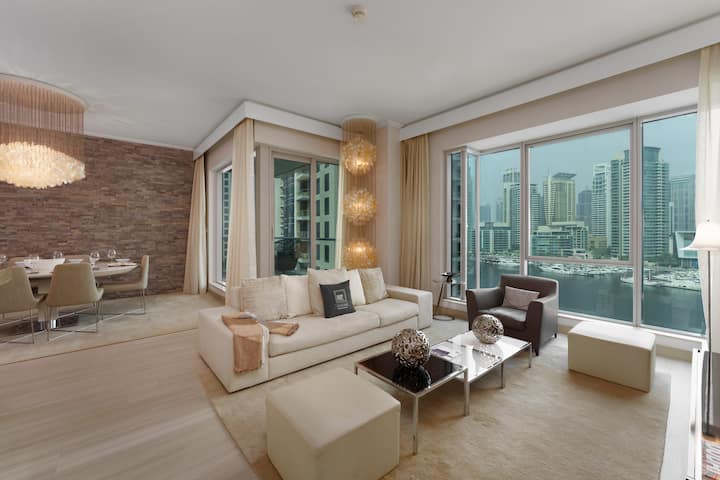 Cosmopolitan Apt W/ Scenic Dubai Marina Vws - Dubai Marina