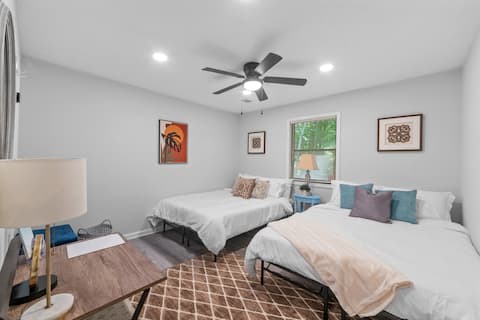 Tranquil 6Beds Retreat 5min Marietta Sq *Sleeps 12