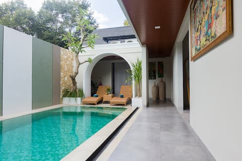 Omah_Tentrem Vila Unit 1 2BR with Private Pool