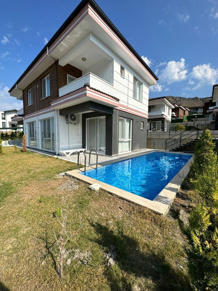 Villa Jusmin 2+1 ÖZel Havuzlu - Dalaman