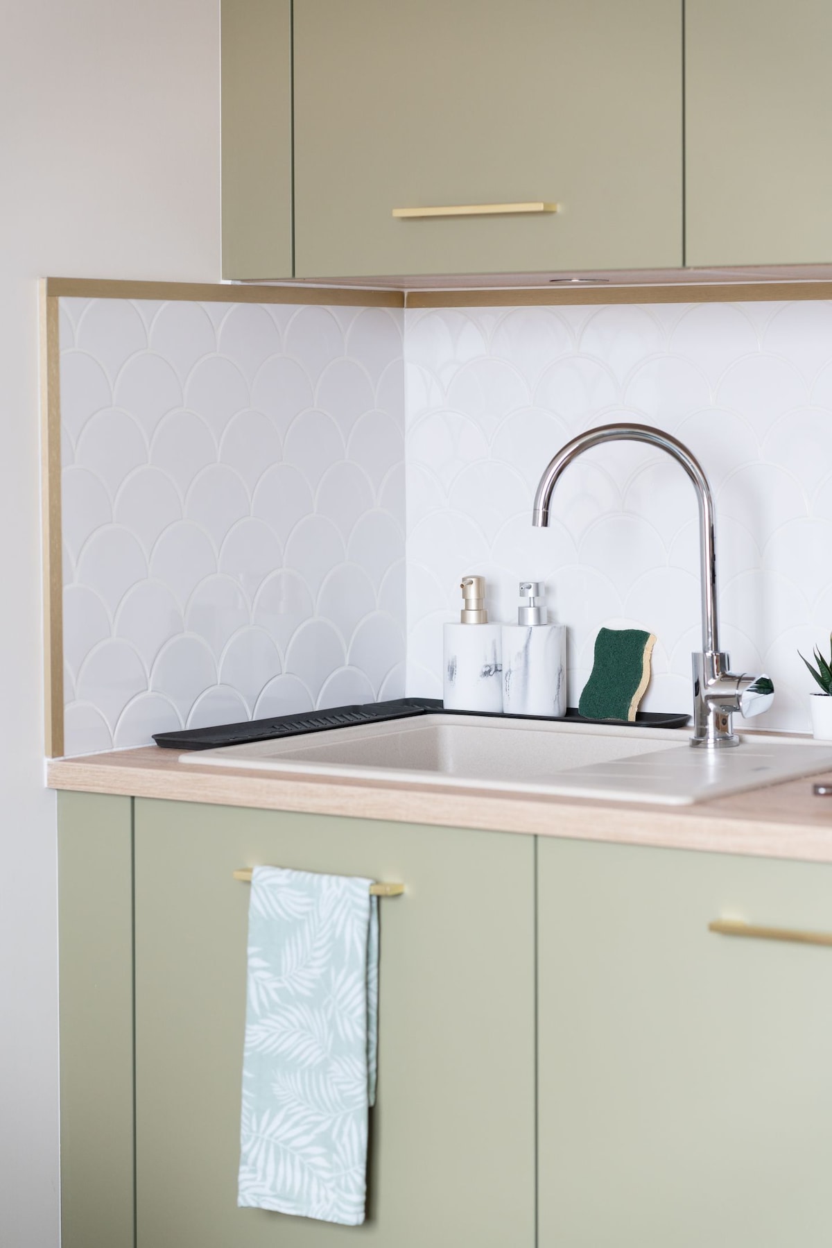 Top Airbnb: Cozy flat heart of city with open view near beach in Arcachon