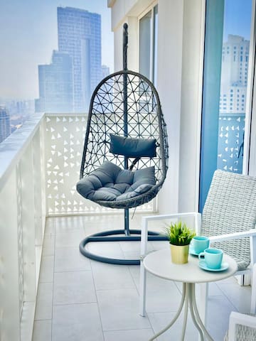 HAPPY SEASON Holiday Homes managed Airbnb listing 1