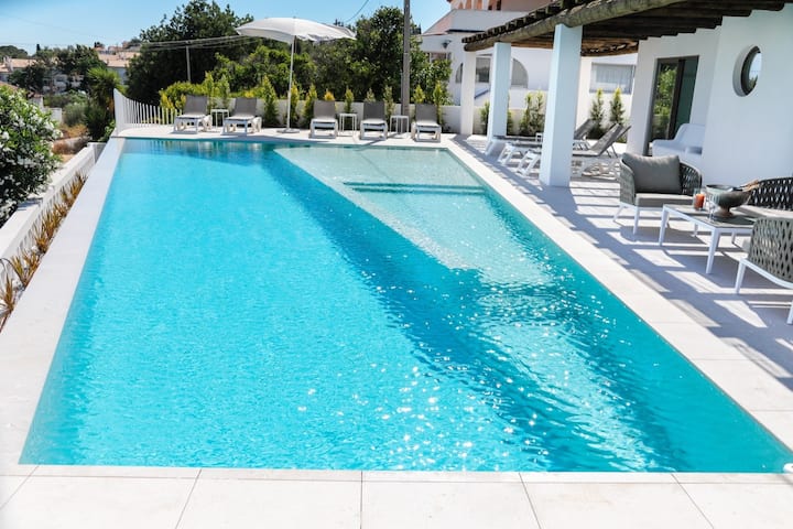 Sea view Luxury between Vilamoura&Albufeira, Padel interior