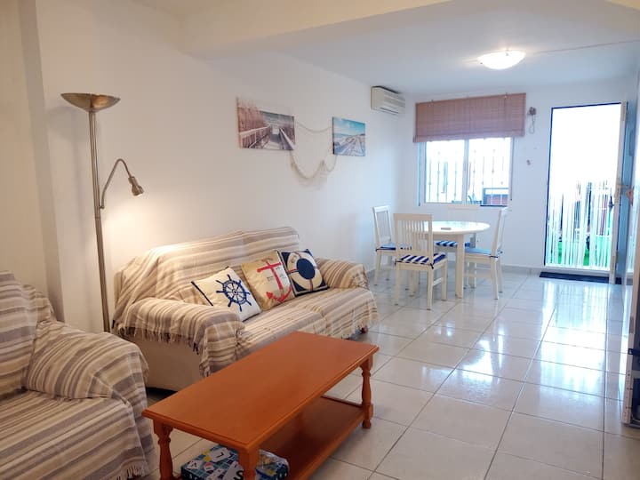 Bajo En Vista Marina - La Marina