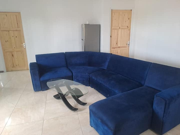 3 Slaapk Woning Op Kwatta Met Shared Zwembad - Suriname