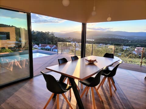 Villa Amores Riverview - Scenic Getaway | uChill