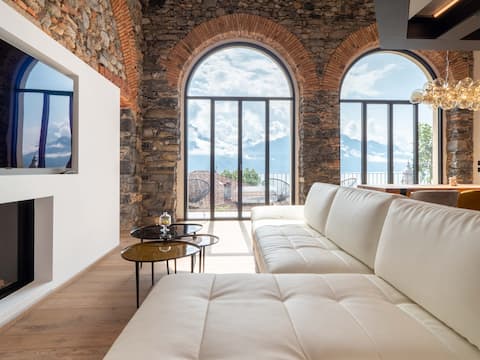 Successful Airbnb property: Lake Como Historic Loft • Design & View in Menaggio