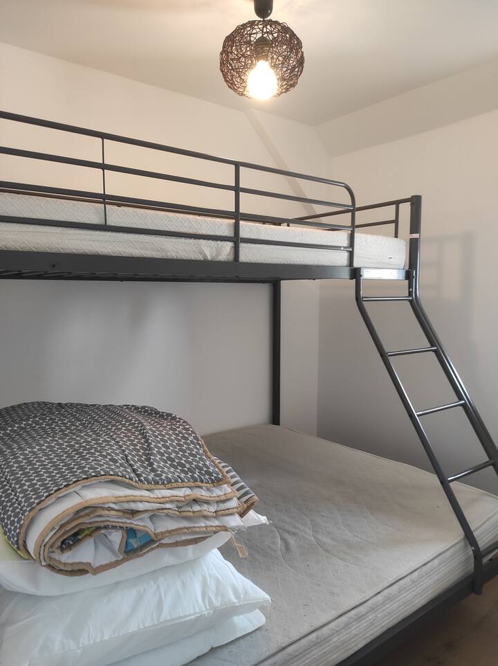 საძინებელი 2