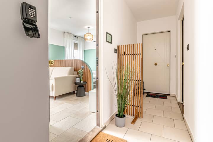 Japan Apartment Port Area With Balcony And Jacuzzi - Livorno