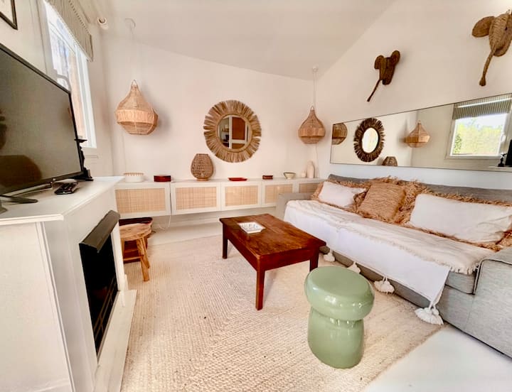 Jolie Maison En Pleine Nature - Tourrettes-sur-Loup
