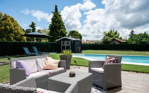 Adonis house with a hot tub and a pool