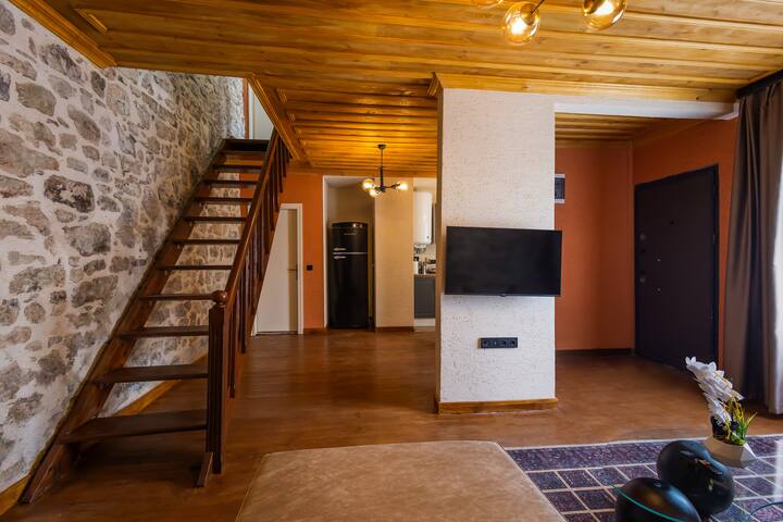 Private villa with sea view gallery image 3