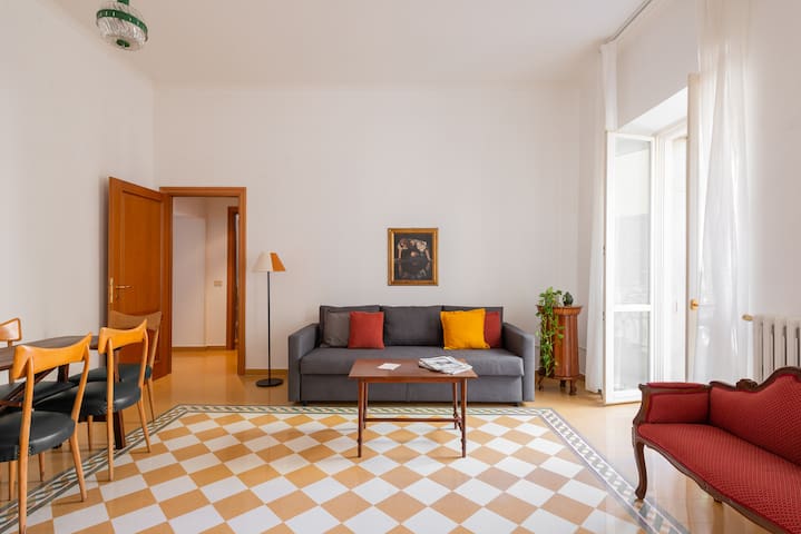 Colosseum Number sixteen apartment