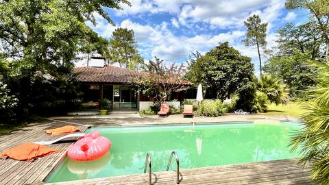 Landes family home: calm, luxury and nature