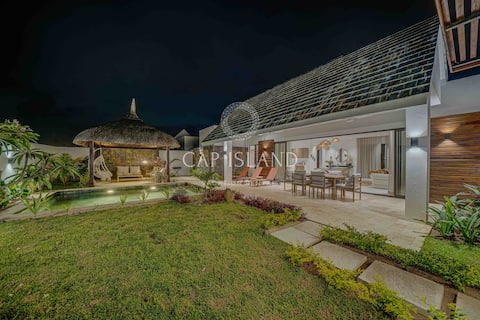 Villa · Easile · Elegance, pool, near beach