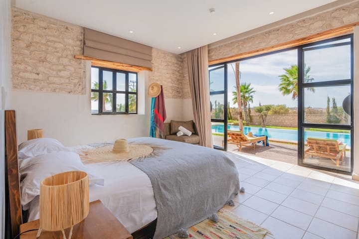 საძინებელი 1