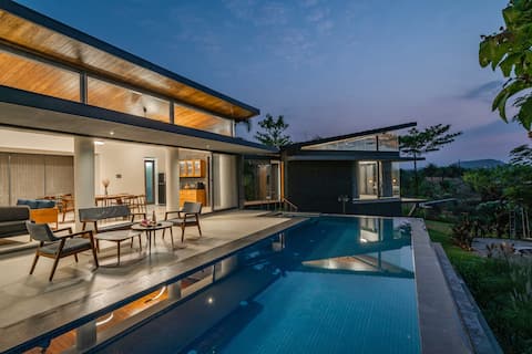 Aaramghar Stays - 3BR Lochnest w/ Infinity Pool