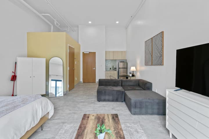 1 Bed|1 Bath | Beautiful Northshore Close To Dt - Signal Mountain, TN
