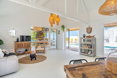 Annonce Airbnb populaire: Villa Ô and its panoramic SEA VIEW à Les Avirons