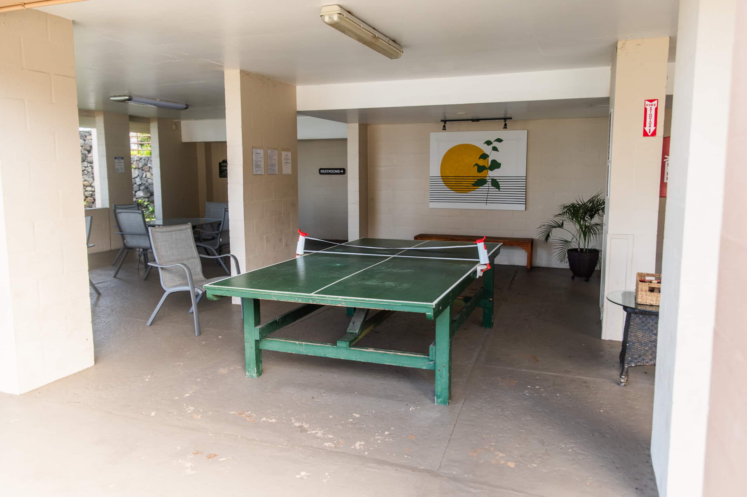 Classy condo in Kona - Photo 42