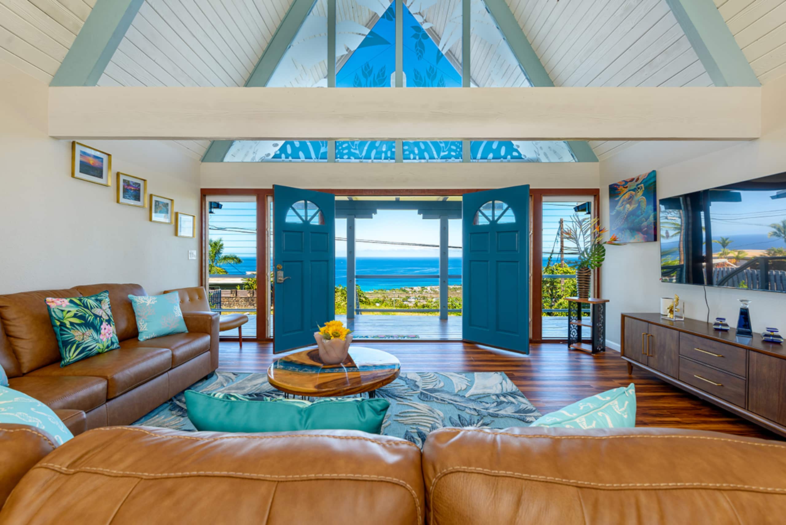 Home in Kailua-Kona · ★5.0 · 5 bedrooms · 7 beds · 4 baths - Image 3