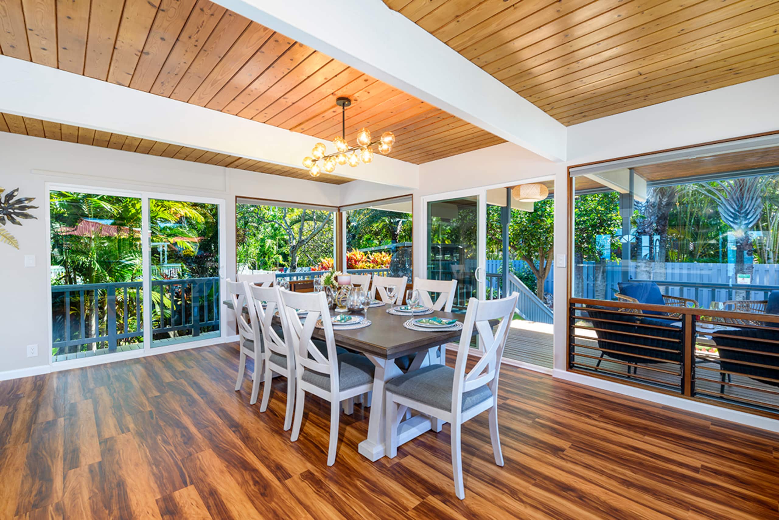 Home in Kailua-Kona · ★5.0 · 5 bedrooms · 7 beds · 4 baths - Image 8