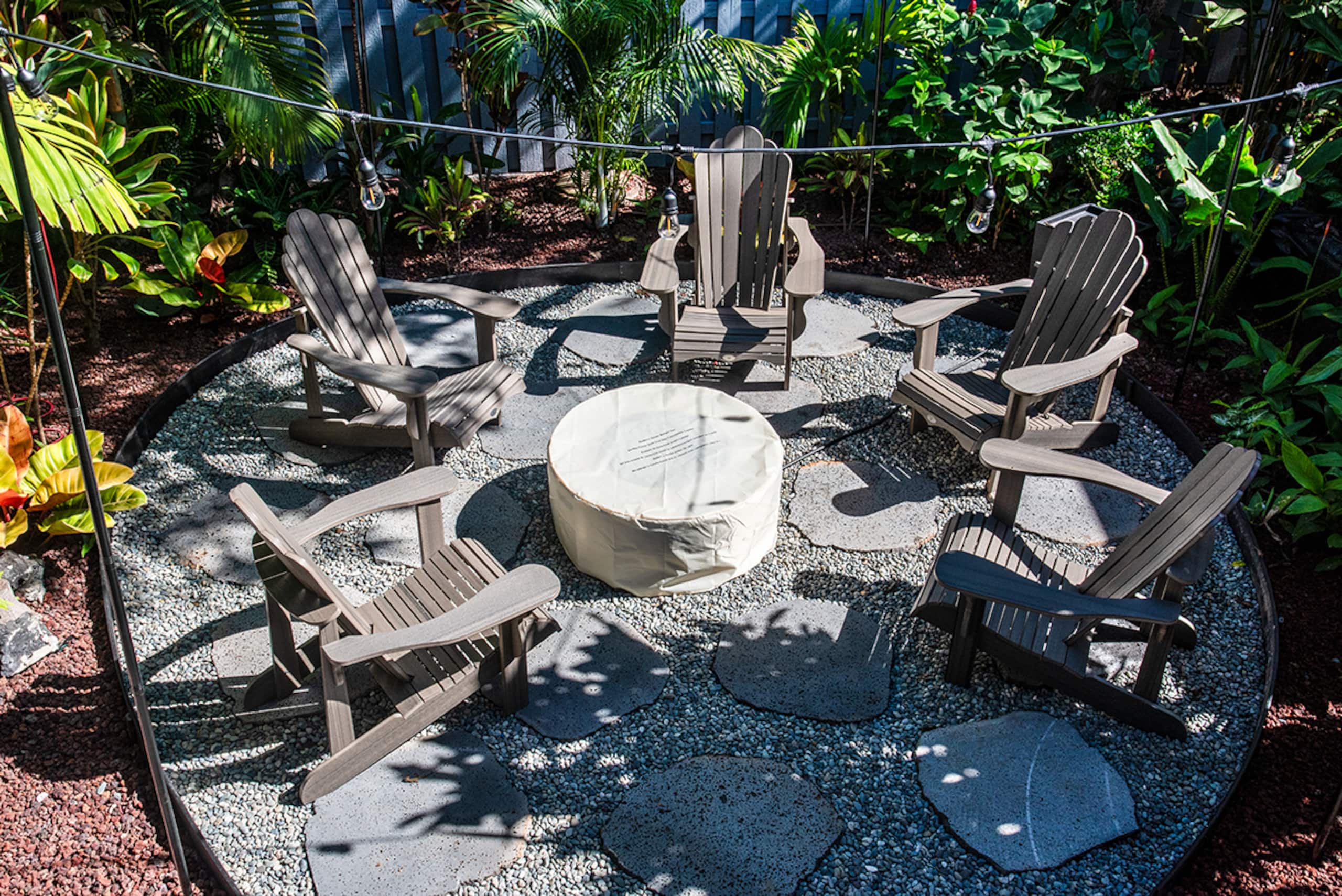 Home in Kailua-Kona · ★5.0 · 5 bedrooms · 7 beds · 4 baths - Image 26