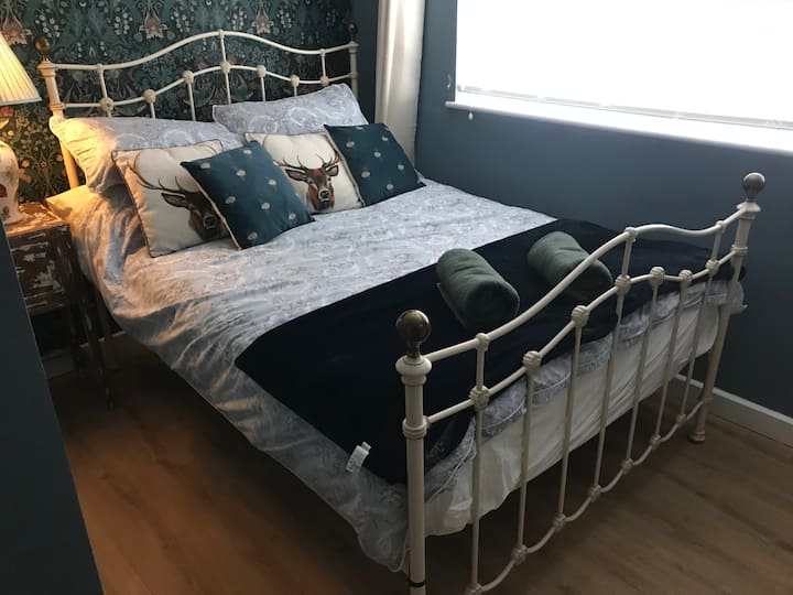 غرفة النوم 1