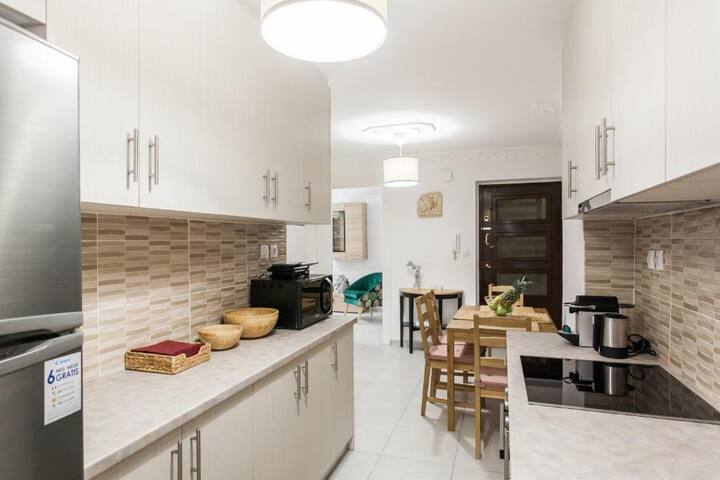 Plaka managed Airbnb listing 3