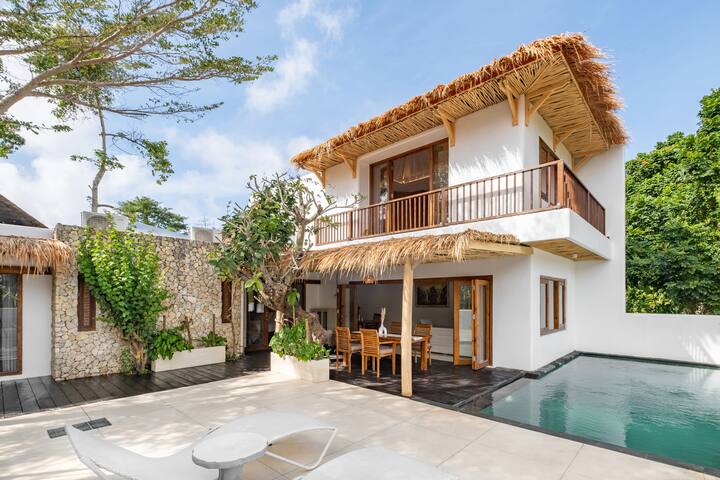 OriVista (Azure Bali) Villa rentals & Management managed Airbnb listing 3