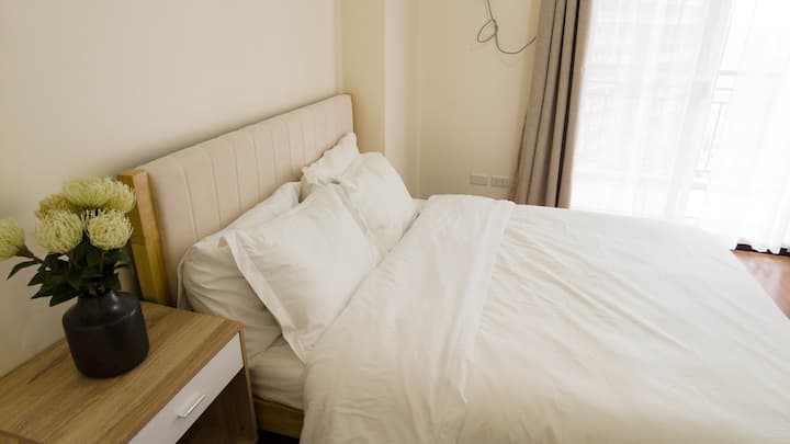 Dormitorio principal: CAMA DE MATRIMONIO