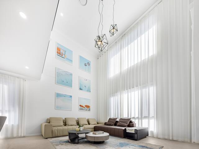 MINT NEW 4BR Maison| Immaculate, Stylish& Spacious gallery image 5