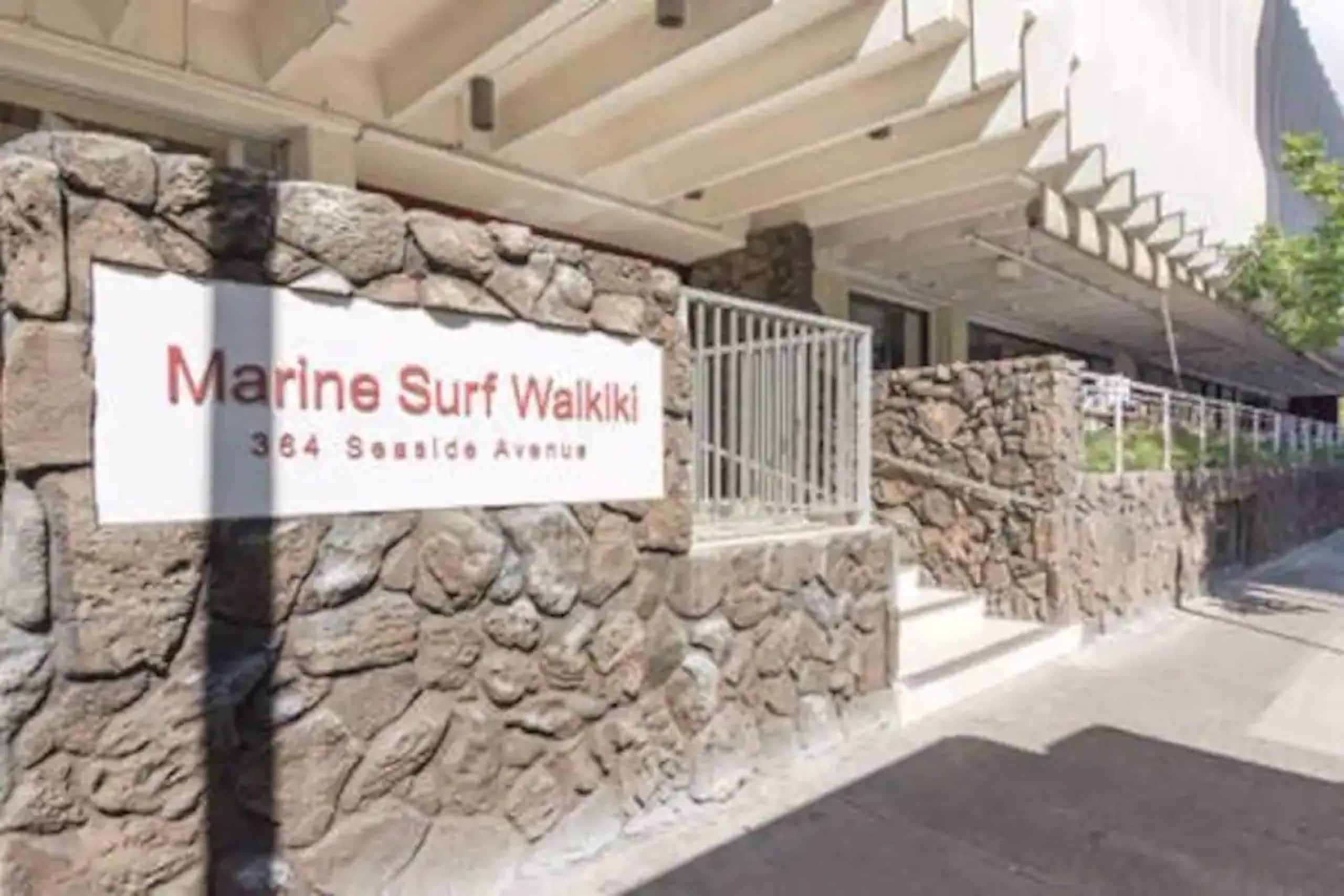 Dazzling Waikiki Studio+King Bed - Image 30
