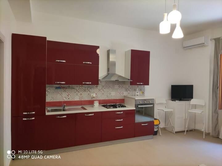 [Elegante Monolocale] Bordeaux - Pachino