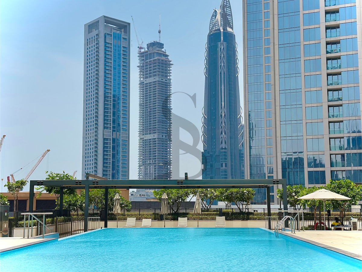 2 Bedroom Furnished Apartment | Burj Crown 2