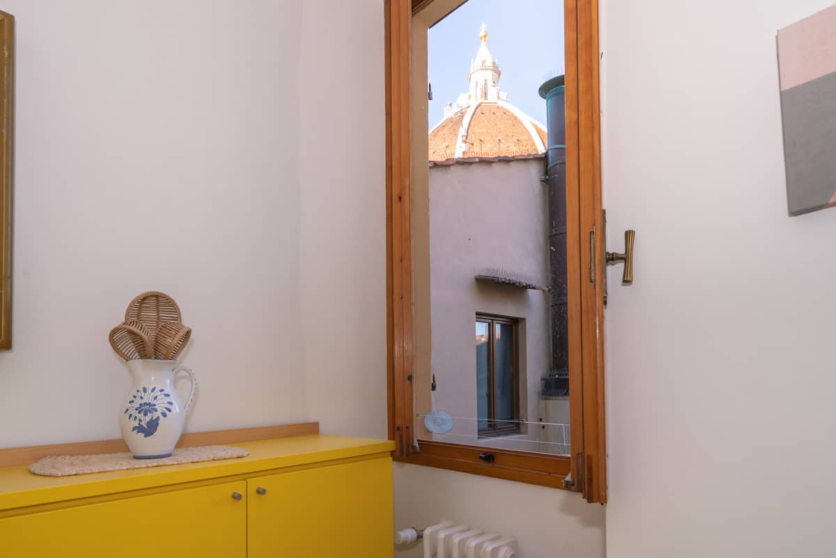 Duomo Elegance — Vista sul Battistero — 8