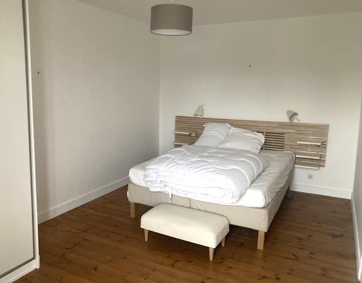 საძინებელი 1