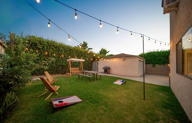 Near Disneyland, Beach, & Orange County