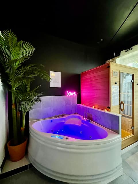 Popular Airbnb listing: Le Bis'bulles in Breil Barberie