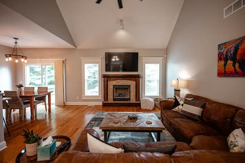 Cozy Cactus Retreat
4bd/2bth St Joe/Savannah area
