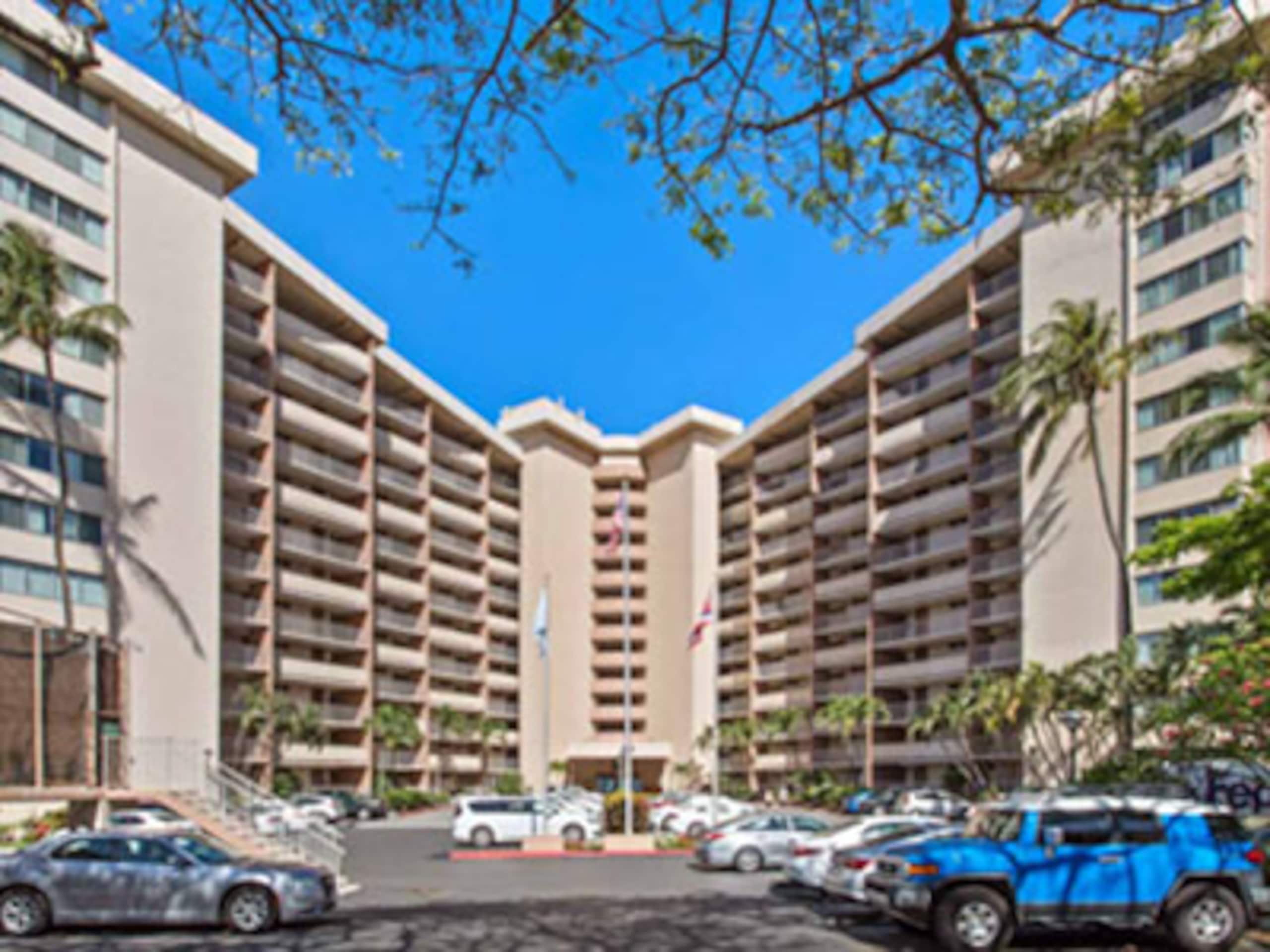 Royal Kahana Maui Unit 410 Oceanfront 2B/2.5B - Image 25