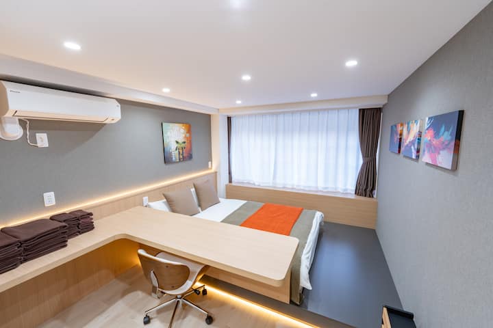 غرفة النوم 1