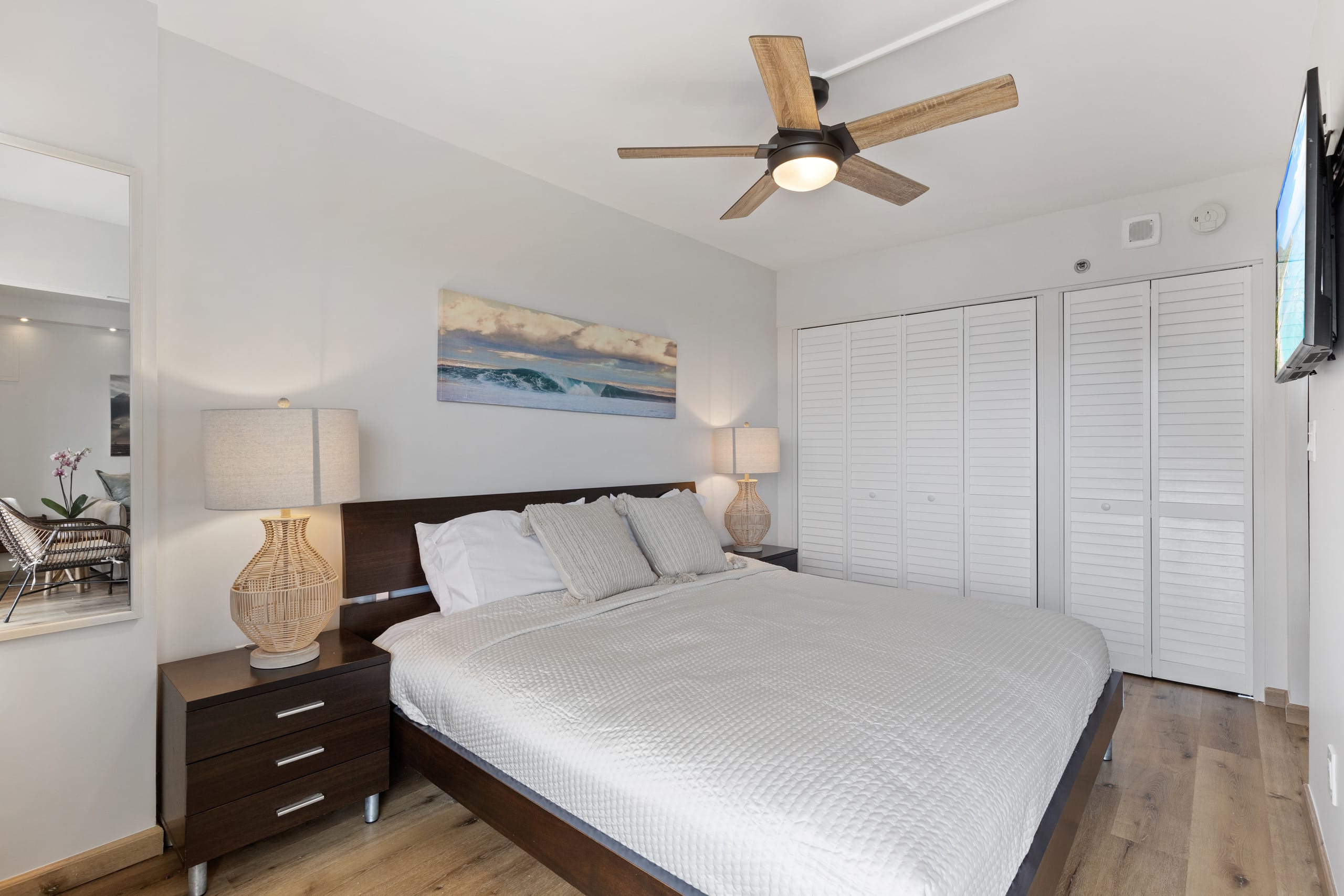 Condo in Honolulu · ★4.72 · 1 bedroom · 2 beds · 1 private bath - Image 9