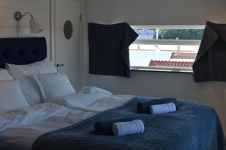 غرفة النوم 1