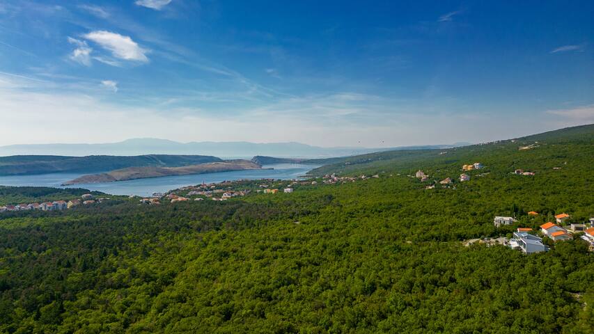Via Solis managed Airbnb listing 2