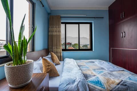 Tranquil Airbnb with Rooftop