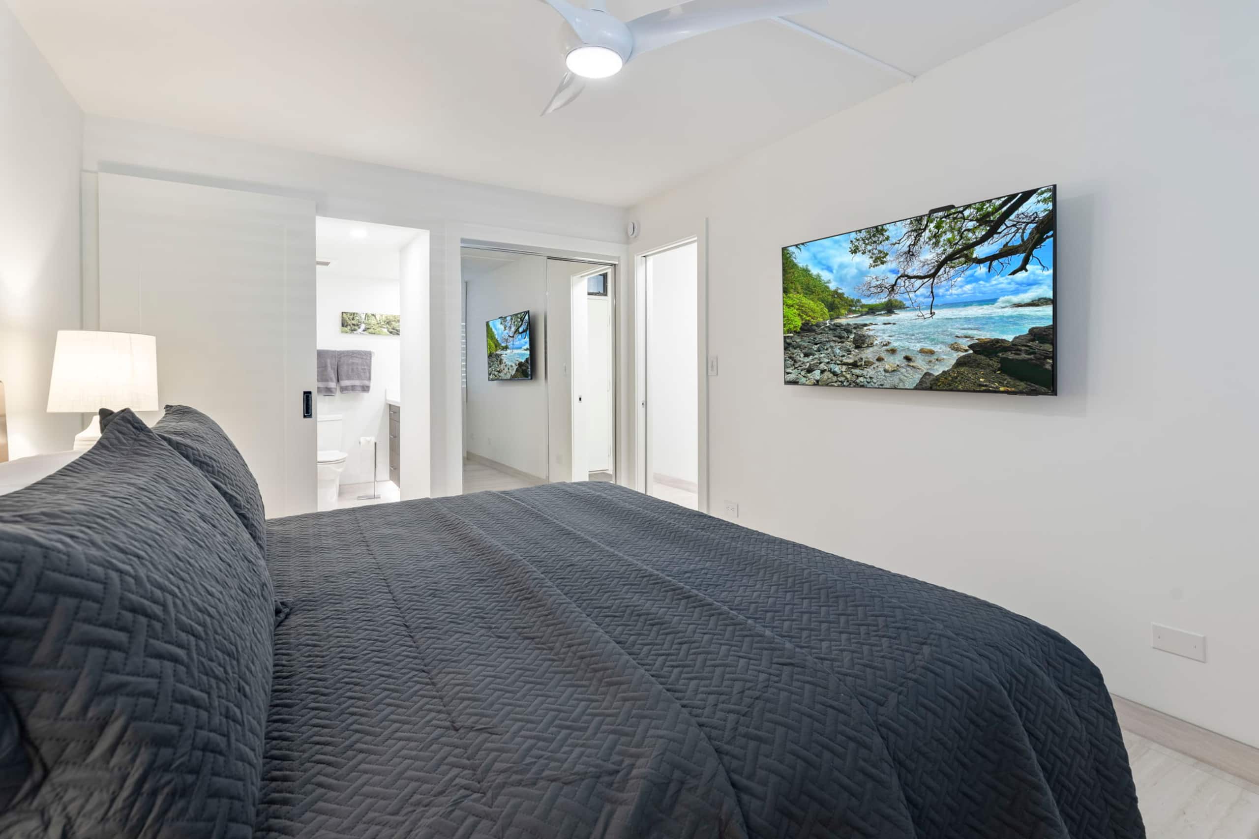 Condo in Kihei · ★4.79 · 1 bedroom · 2 beds · 2 baths - Image 16